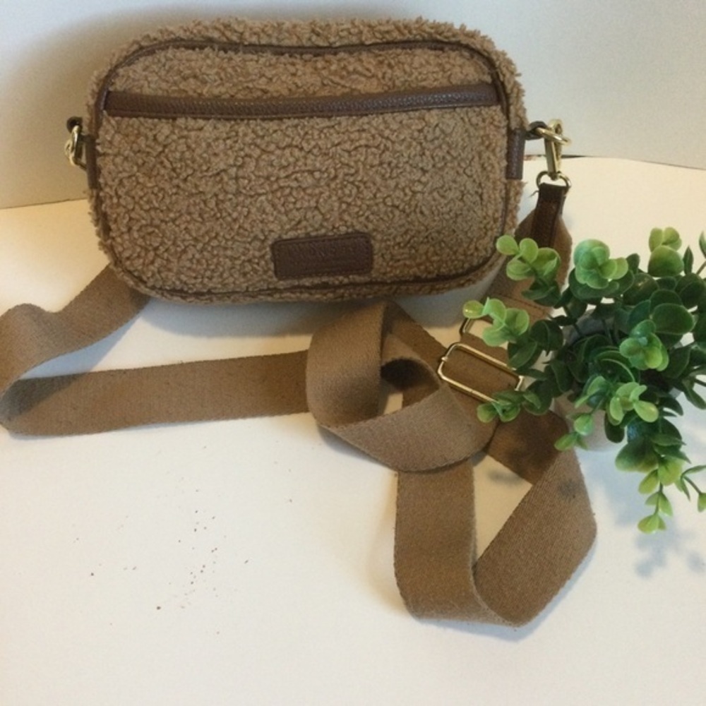 Laundry by Shelli Segal Los Angeles Brown Fur Chic Crossbody Handbag - Picture 1 of 9